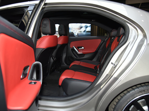 2021AMG A 35 L 4MATIC ſg