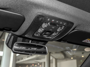 2021AMG A 35 L 4MATIC ҹ؄e п؅^