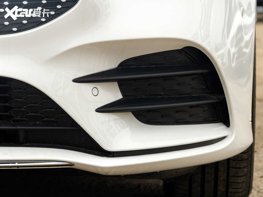 2021YA A 180 L \(yn)I܇