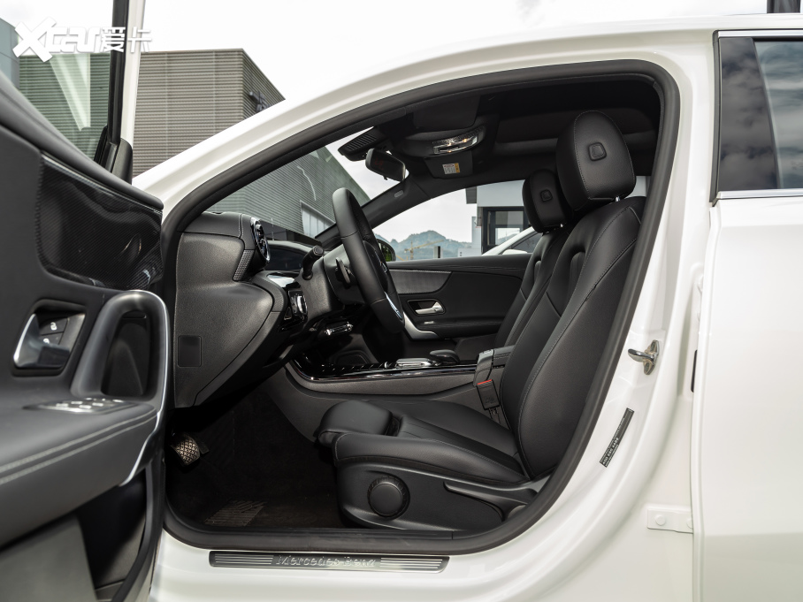 2021YA A 200 L \I܇Ӹ