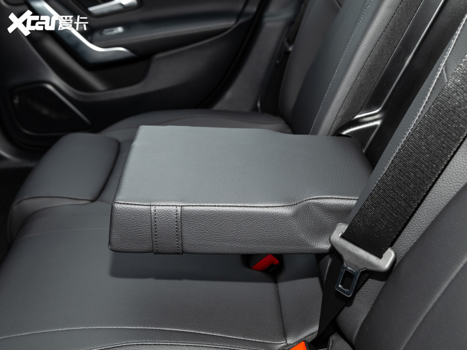 2021YA A 200 L \I܇Ӹ