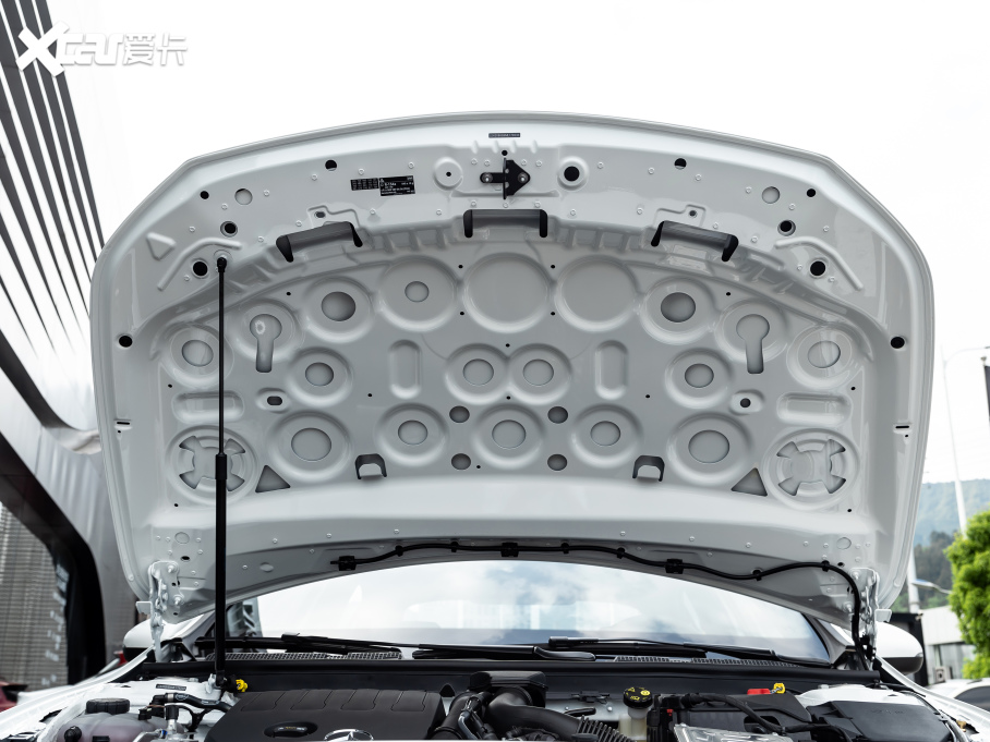 2021YA A 200 L \I܇Ӹ