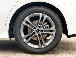 2021A 180 L \I܇ (ji)^