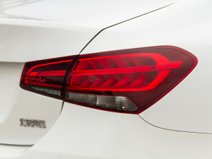 2021A 180 L \I܇ (ji)^