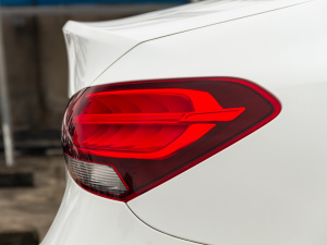 2021A 180 L \I܇ (ji)^