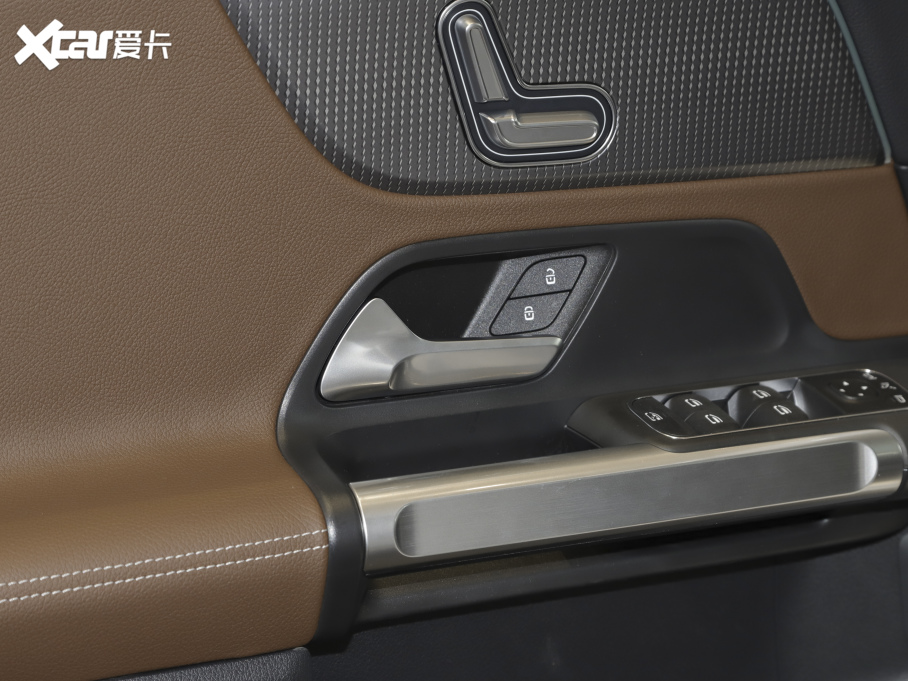 2021YGLB 200 (dng)