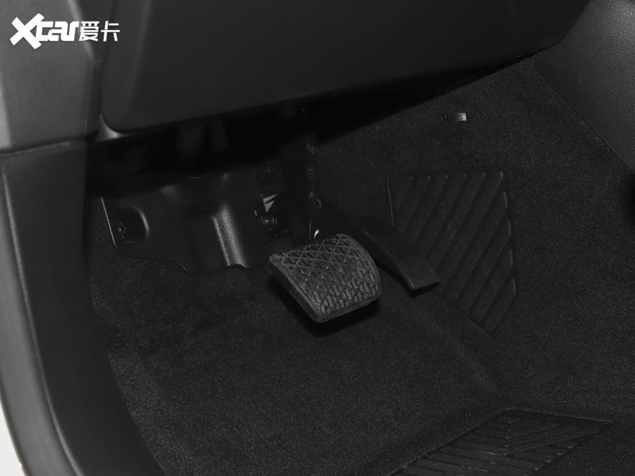 2021YGLB 200 (dng)