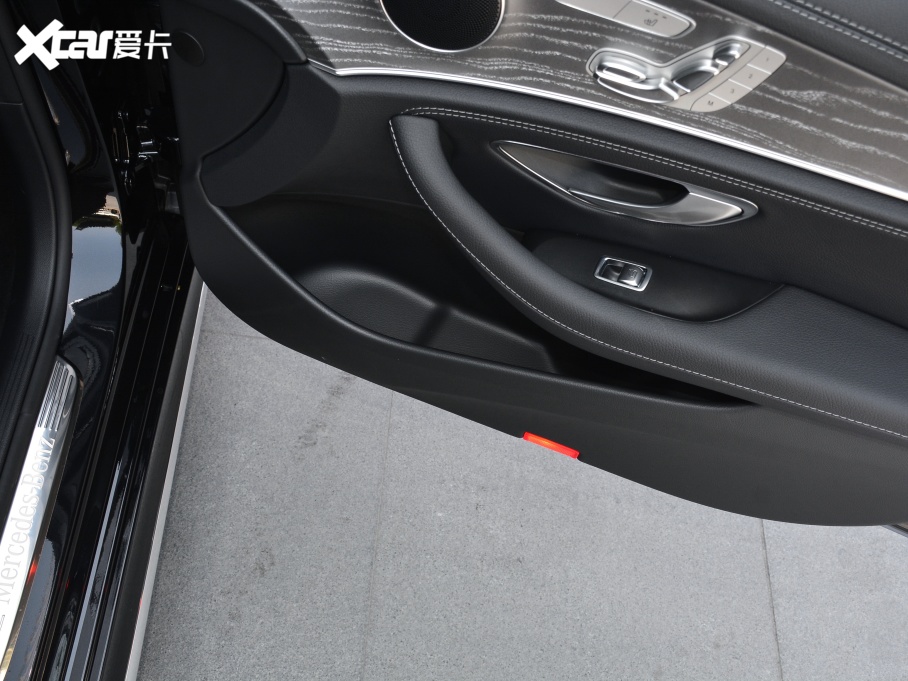 2021YEԴ E 350 e L \