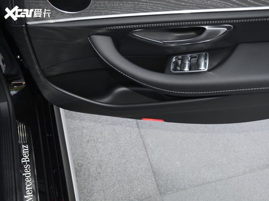 2021YEԴ E 350 e L \