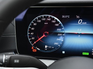 2021E 350 e L \ п؅^