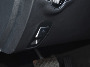 2021E 350 e L \ п؅^