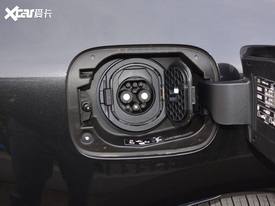 2021YEQC EQC 350 4MATIC