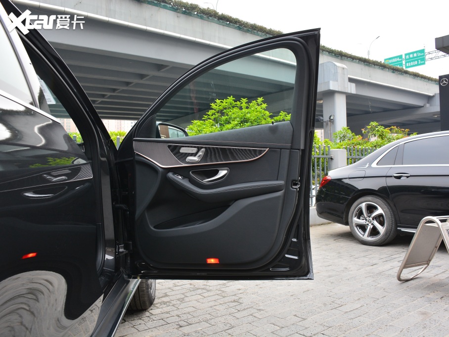 2021YEQC EQC 350 4MATIC