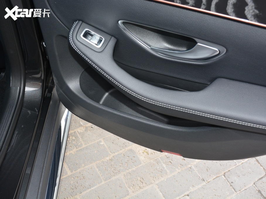 2021YEQC EQC 350 4MATIC