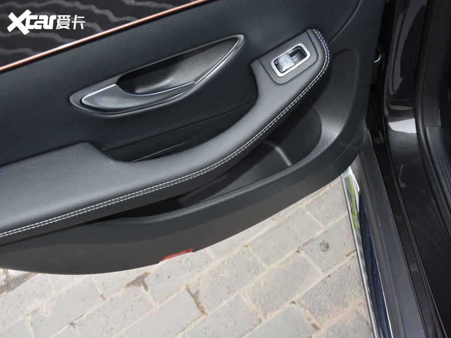 2021YEQC EQC 350 4MATIC