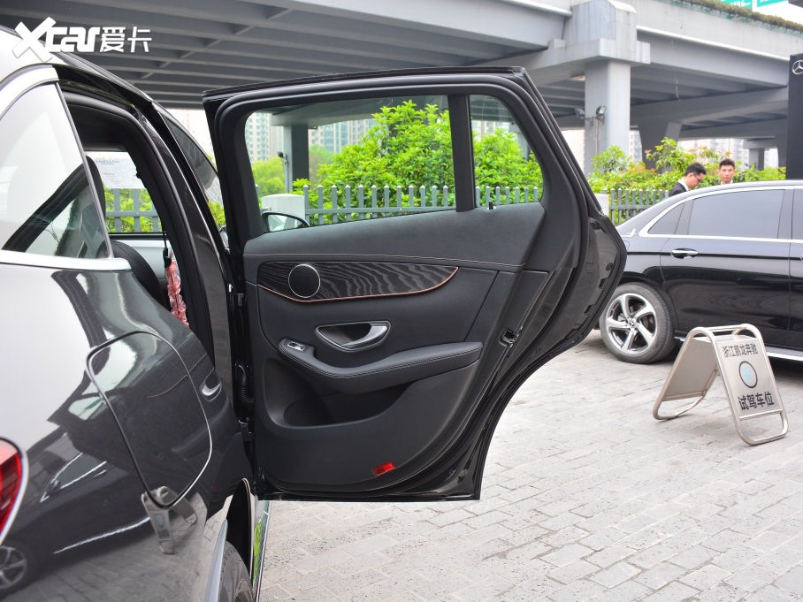 2021YEQC EQC 350 4MATIC