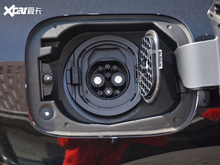 2021YEQC EQC 400 4MATIC