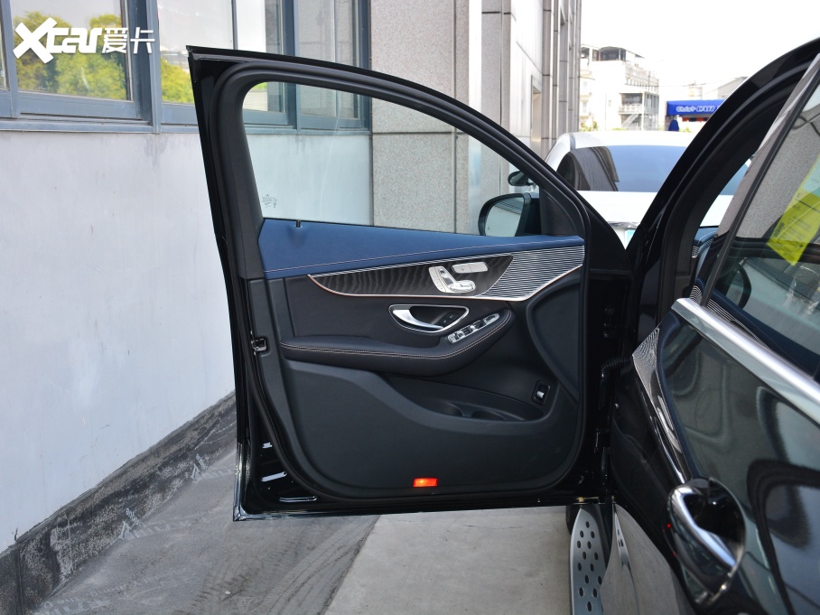 2021YEQC EQC 400 4MATIC