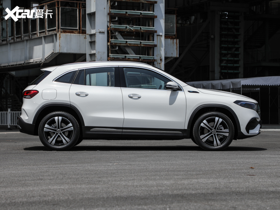 2022YEQA EQA 300 4MATIC װl؄e