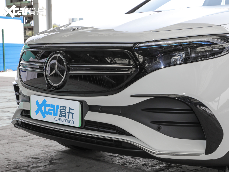 2022YEQA EQA 300 4MATIC װl؄e