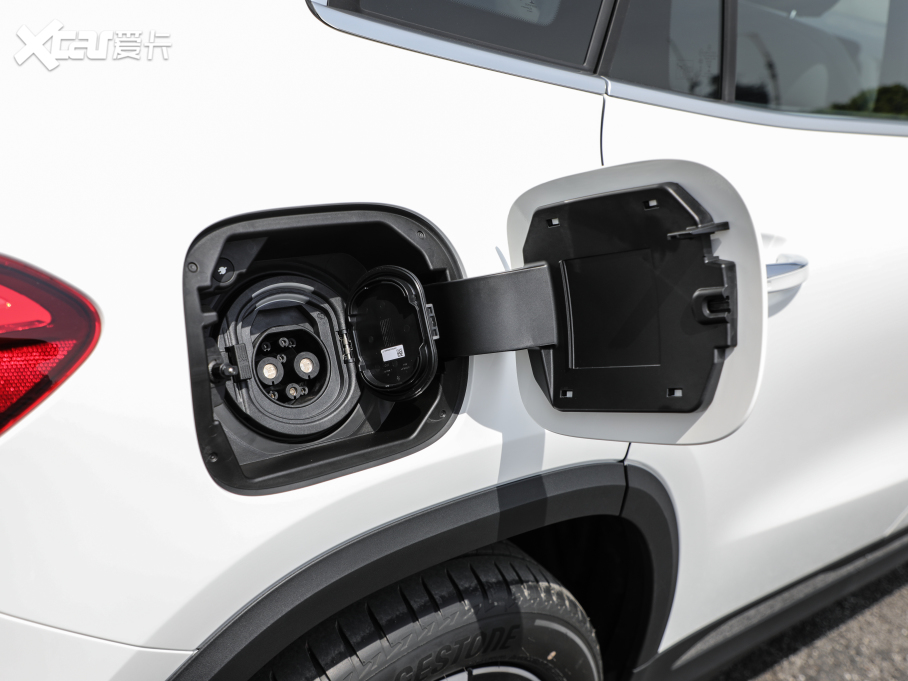 2022YEQA EQA 300 4MATIC װl؄e