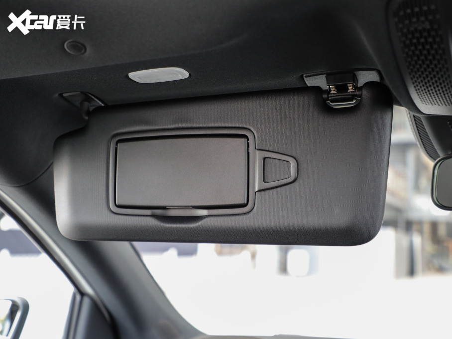 2022YEQA EQA 300 4MATIC װl؄e