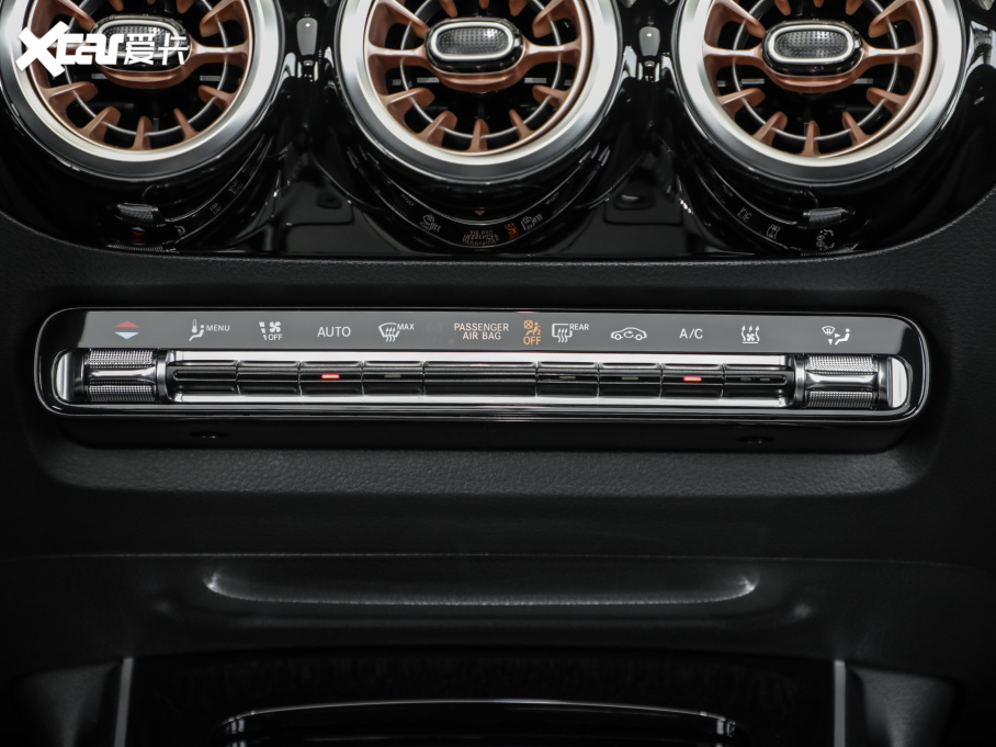 2022YEQA EQA 300 4MATIC װl؄e