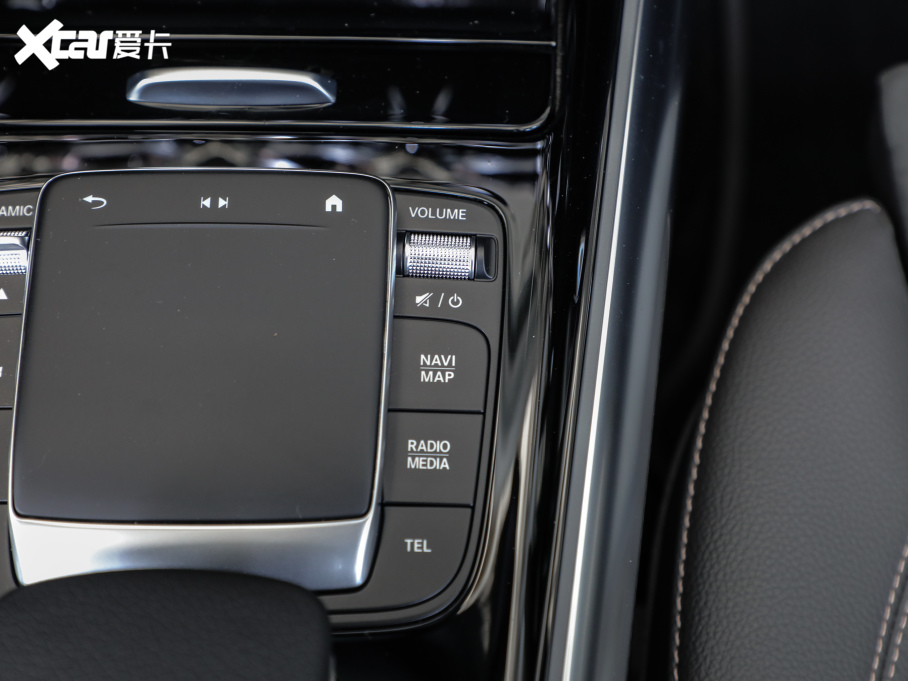 2022YEQA EQA 300 4MATIC װl(f)؄e