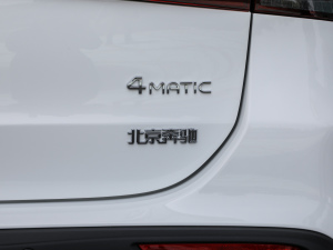 2022EQA 300 4MATIC װl؄e ^