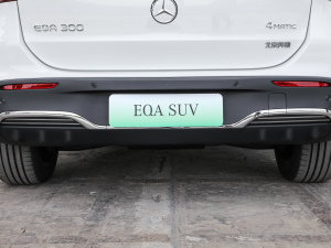 2022EQA 300 4MATIC װl؄e ^