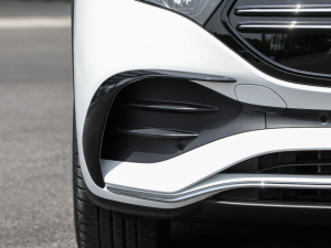 2022EQA 300 4MATIC װl؄e ^