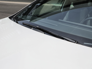 2022EQA 300 4MATIC װl؄e ˢ