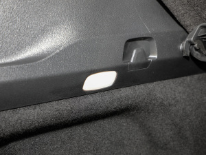 2022EQA 300 4MATIC װl؄e g