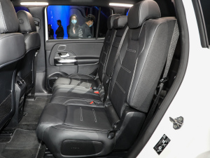 2022款EQB 350 4MATIC 首发特别版 后排座椅