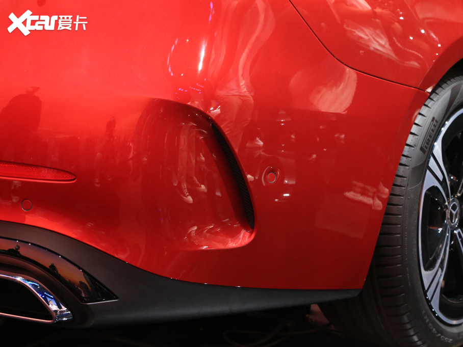 2022YC C 260 L ҹ\Ӱ