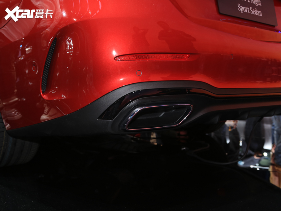 2022YC C 260 L ҹ\Ӱ