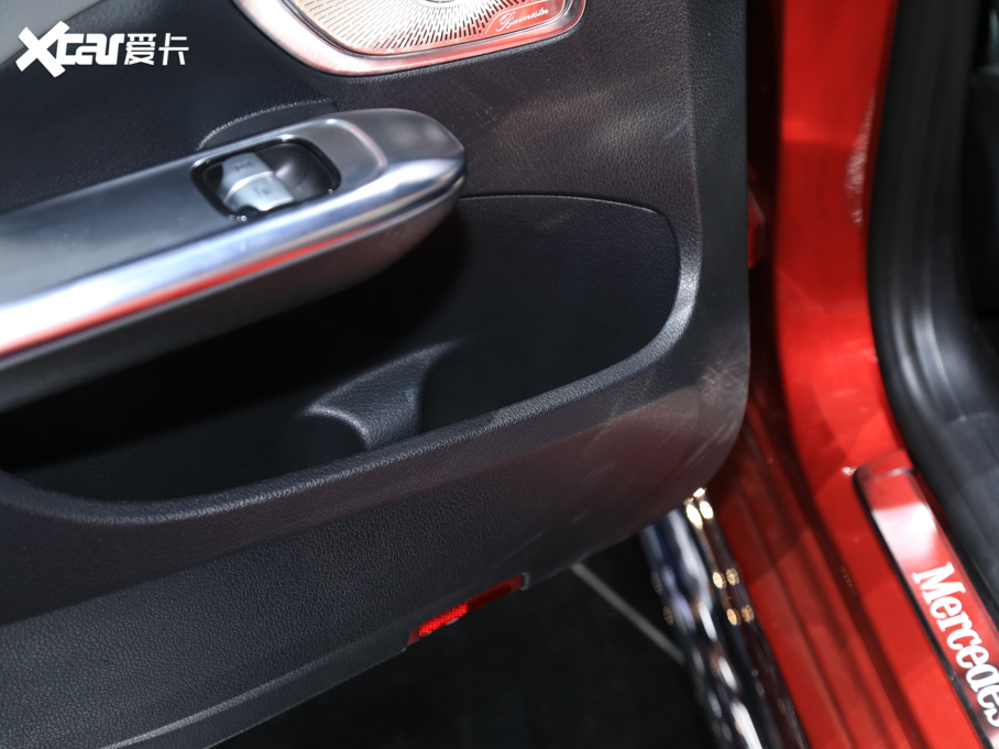 2022YC C 260 L ҹ\Ӱ