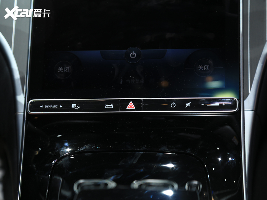 2022YC C 260 L ҹ\Ӱ