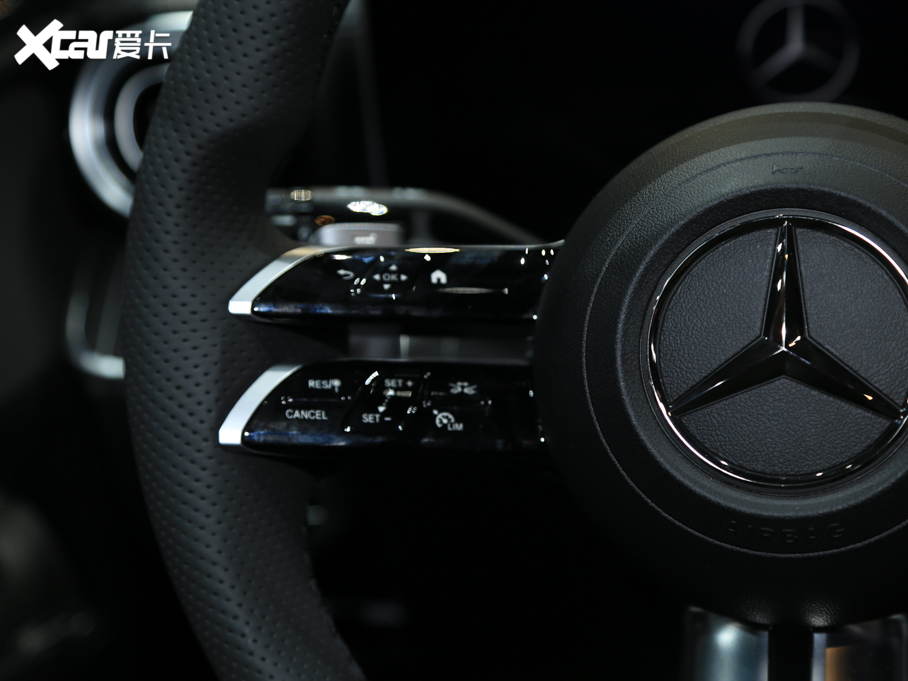 2022YC C 260 L ҹ\Ӱ