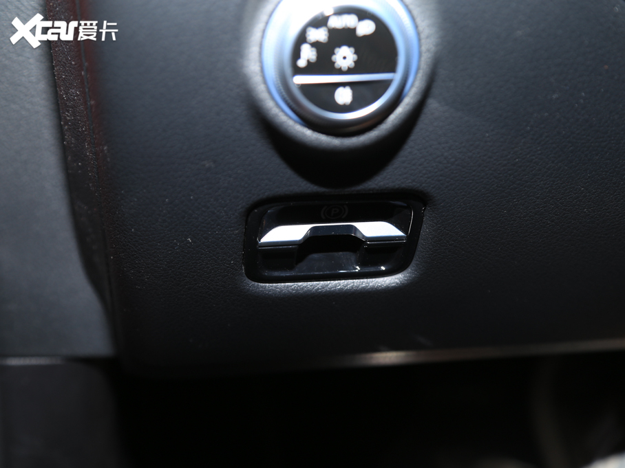 2022YC C 260 L ҹ\Ӱ