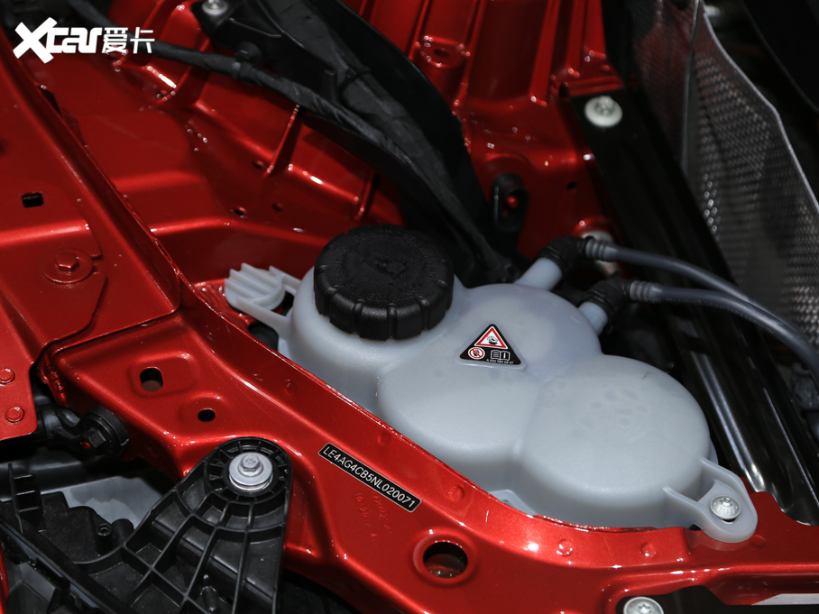 2022YC C 260 L ҹ\Ӱ