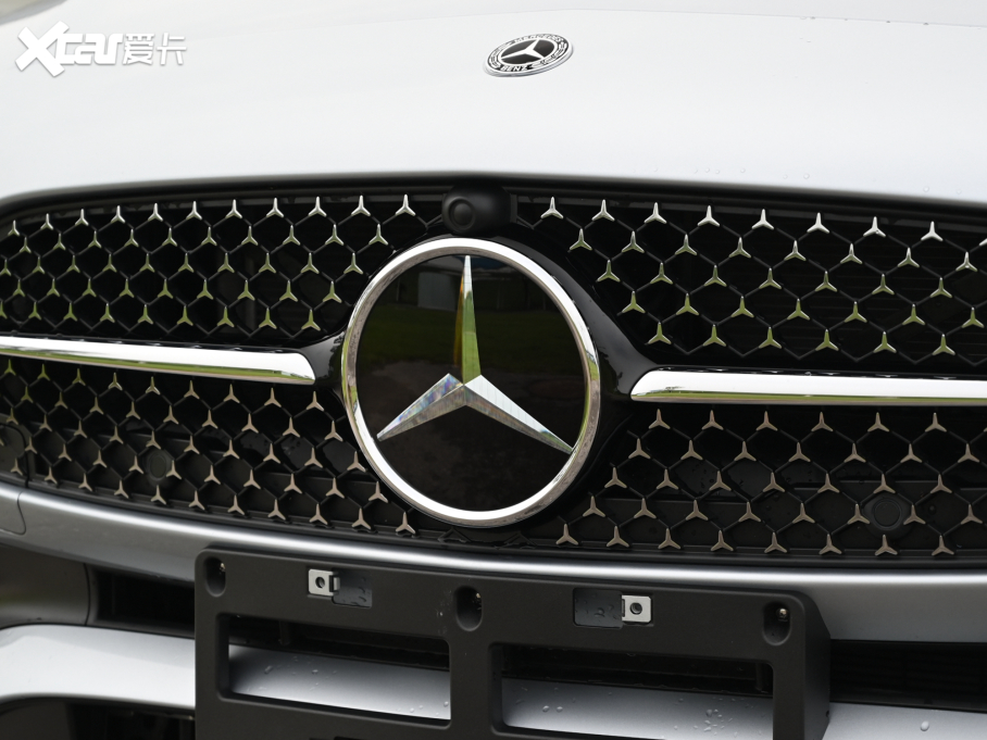 2022YC C 260 L ҹ\Ӱ