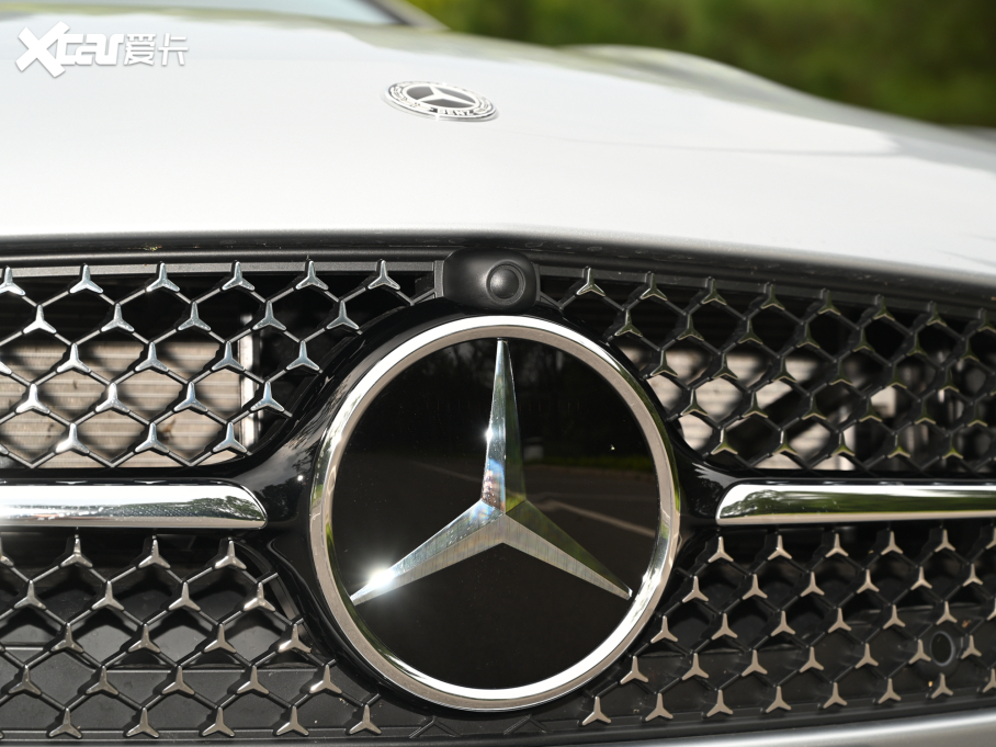 2022YC C 260 L ҹ\Ӱ