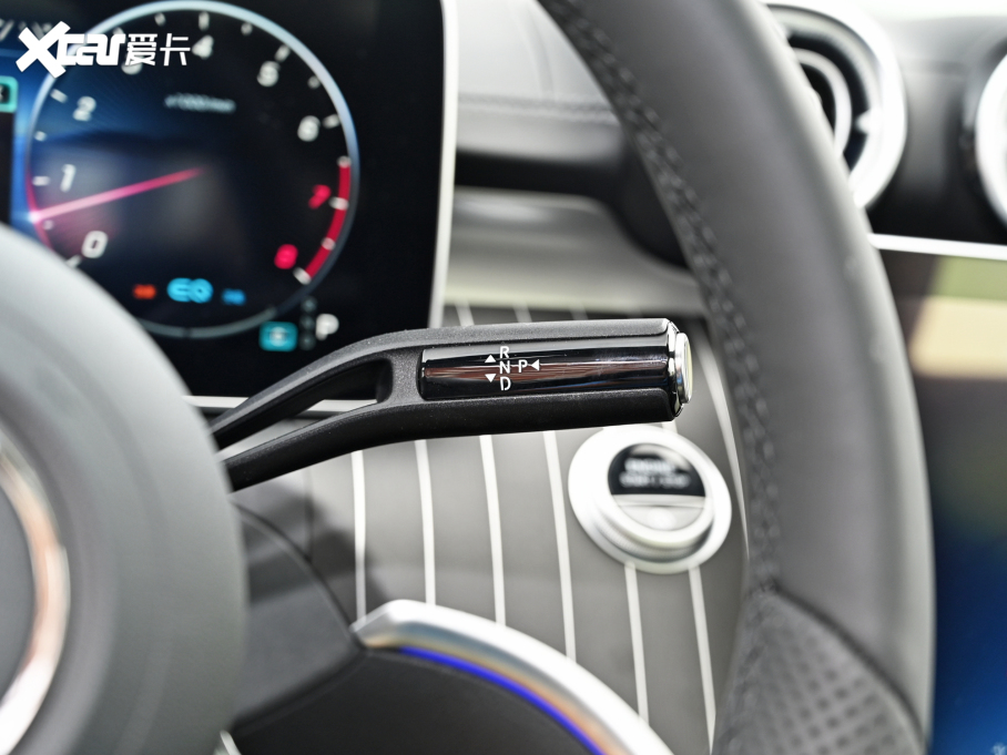 2022YC C 260 L ҹ\Ӱ