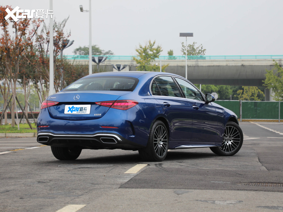 2022C C 260 L ˶