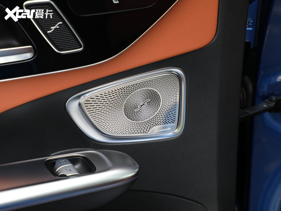 2022YC C 260 L \(yn)Ӱ