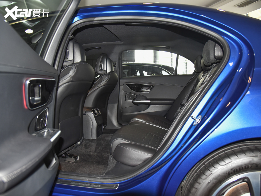 2022YC C 200 L \Ӱ