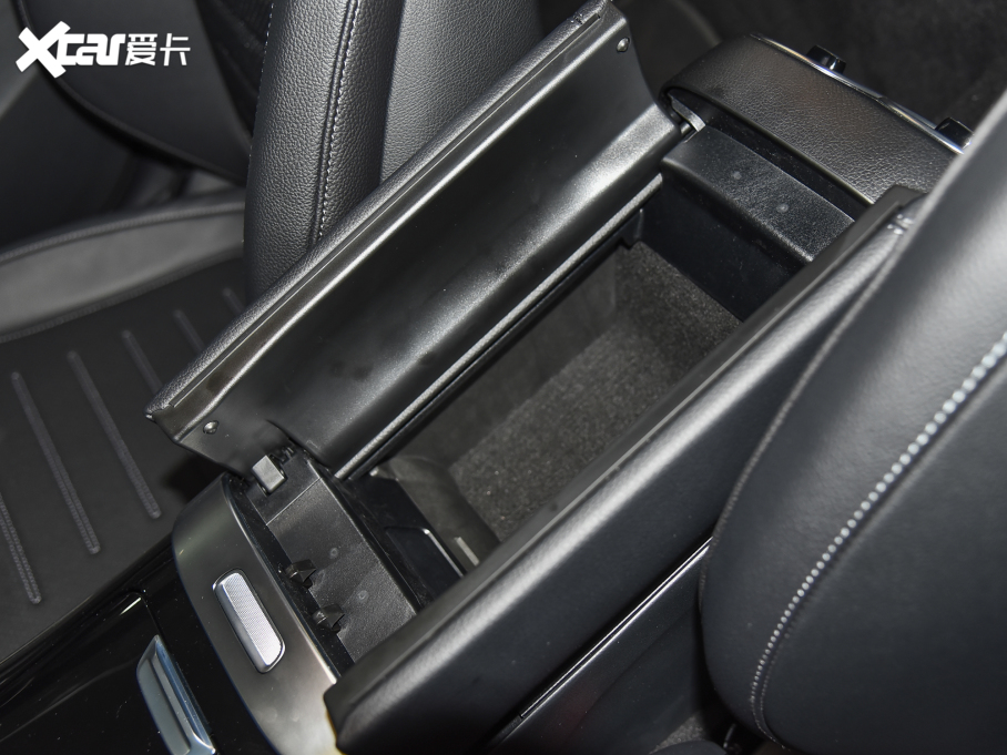 2022YC C 200 L \Ӱ