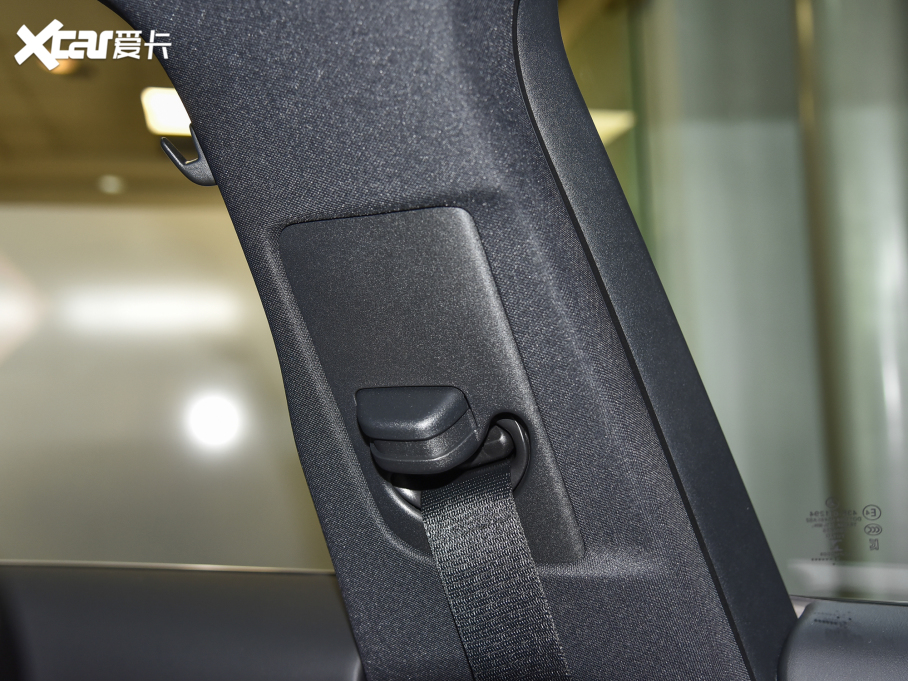 2022YC C 200 L \Ӱ