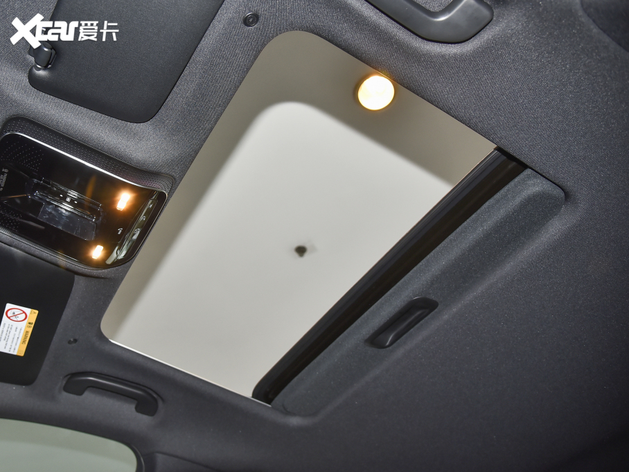 2022YC C 200 L \Ӱ